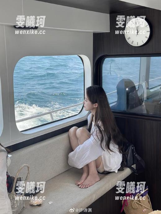 Candy Ball 回归自然:Candy Ball户外题材的唯美写真作品和套图